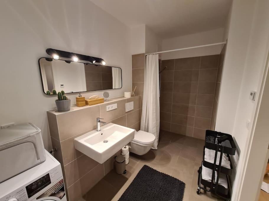 Neu, Zentral, Schoen, Bergblick, Suedterrasse Freilassing Luaran gambar